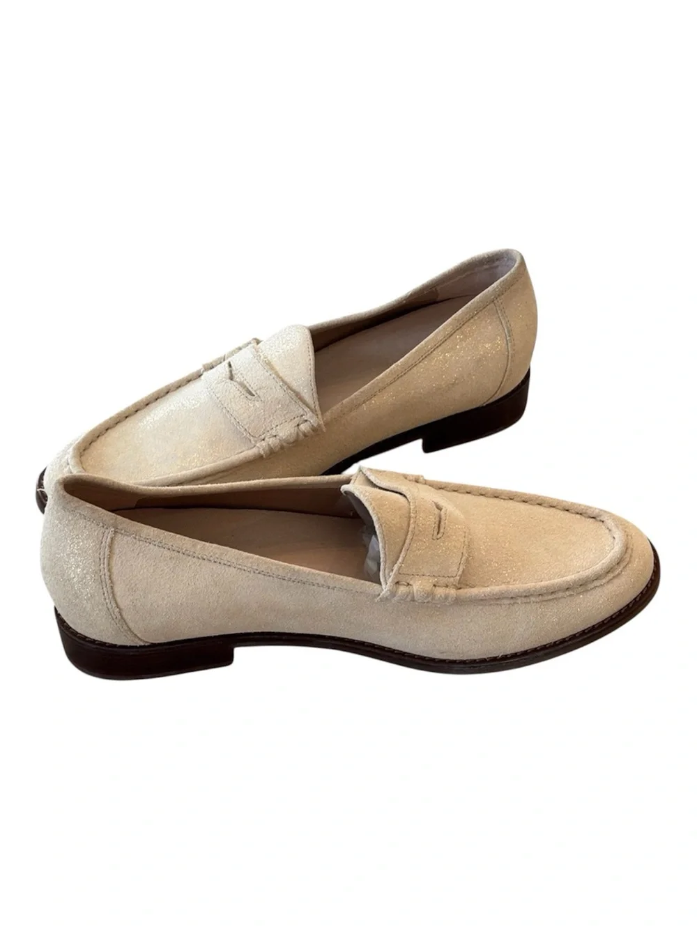 Vionic cream/gold Waverly Suede Penny Loafers women’s size 8.5